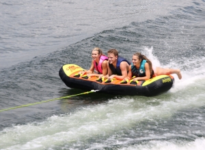 Alternative view of Connelly Ringo. Raptor 3