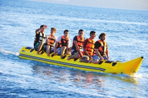 Alternative view of X-Cape Banana